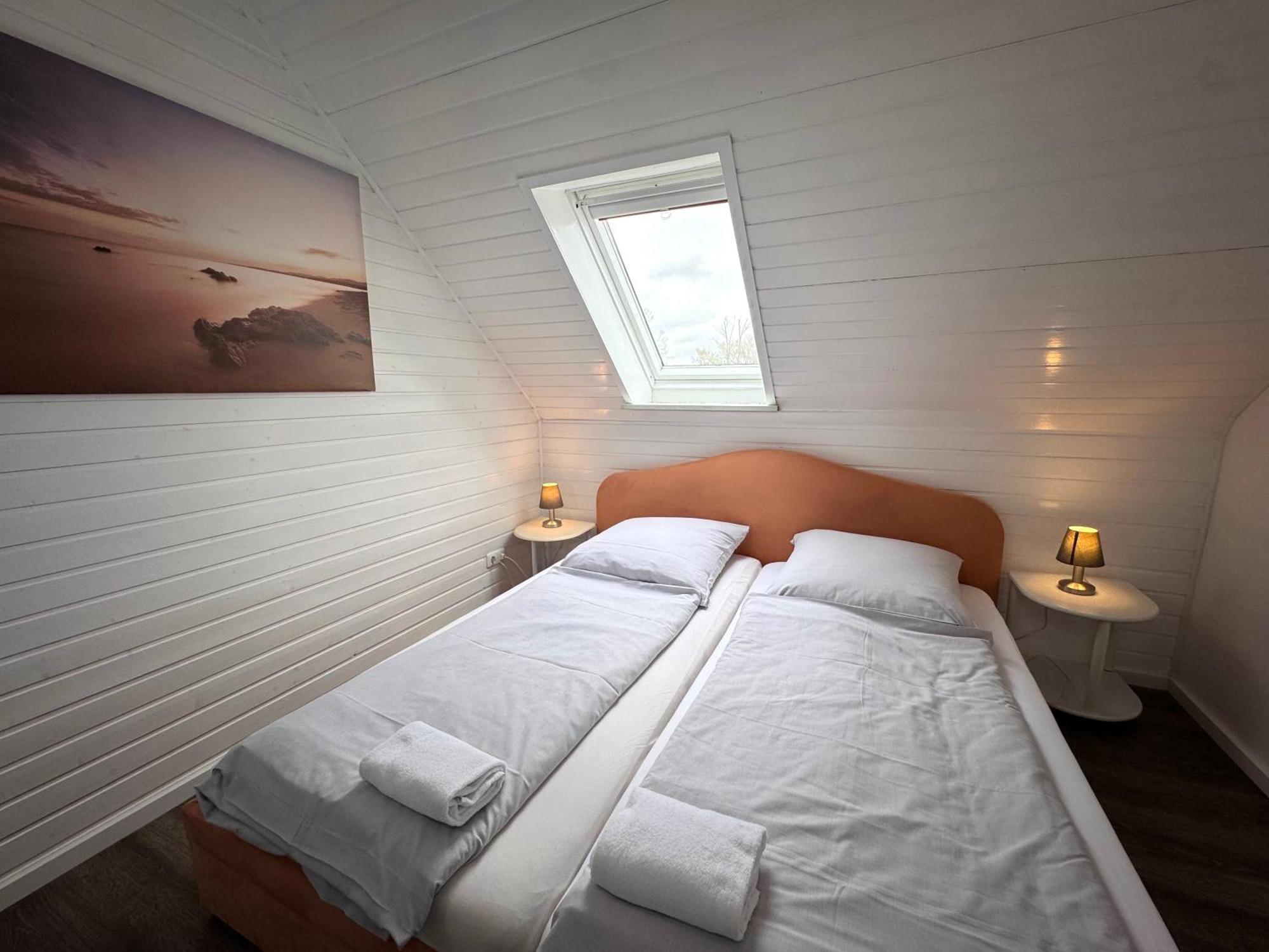 Landhaus Nordsee-Peerhuus Friedrichskoog Exteriör bild