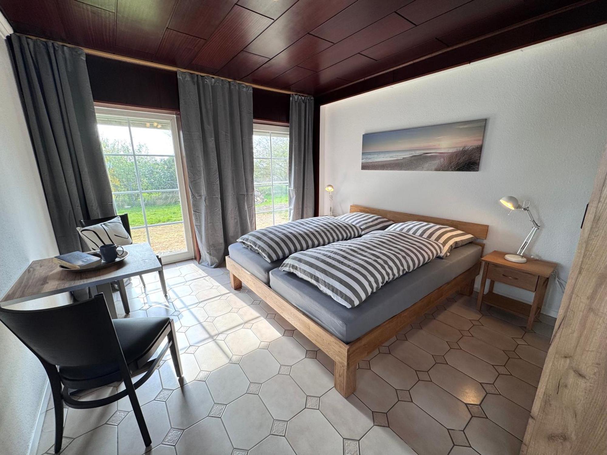Landhaus Nordsee-Peerhuus Friedrichskoog Exteriör bild