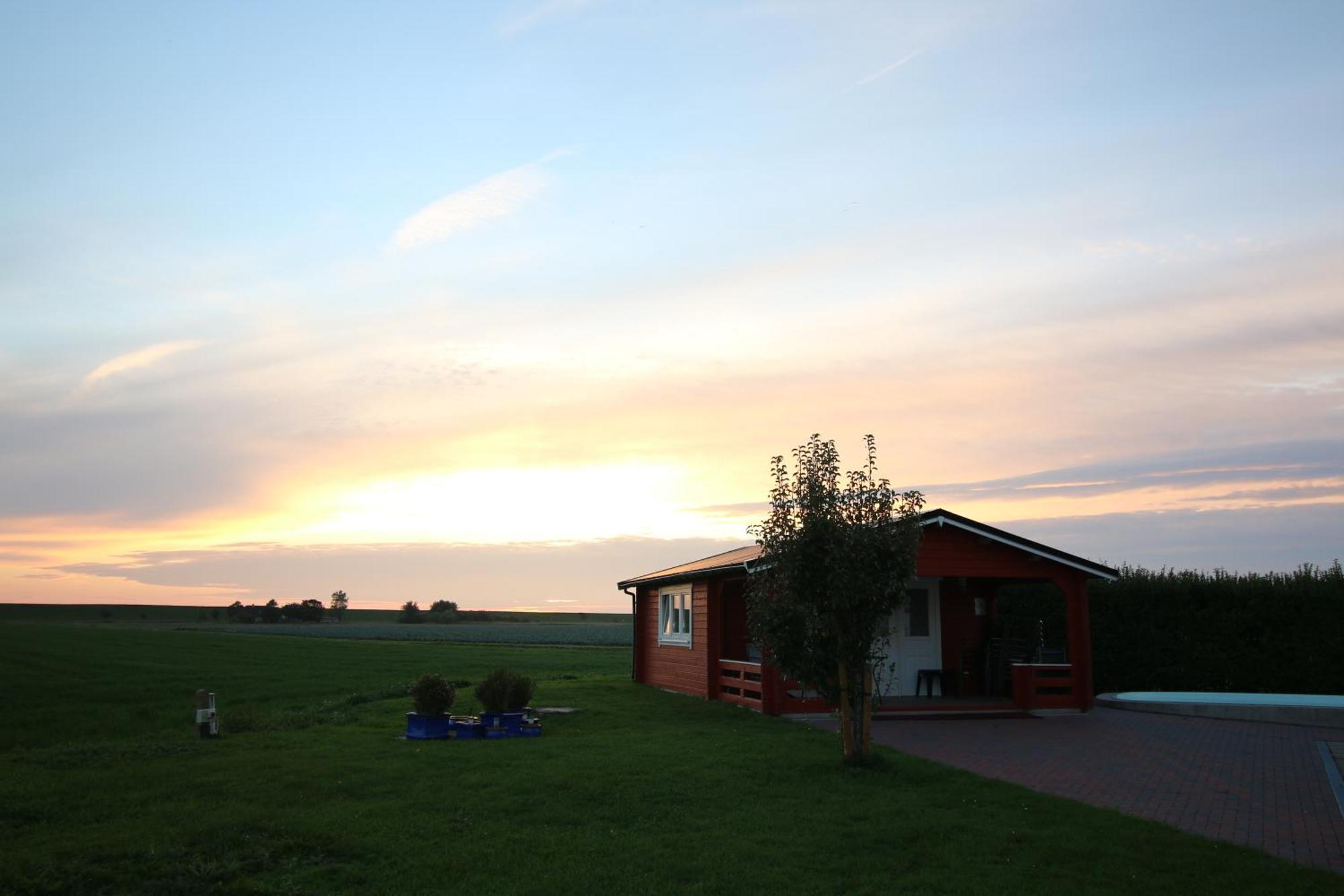 Landhaus Nordsee-Peerhuus Friedrichskoog Exteriör bild